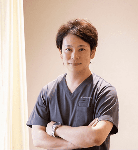 院長 鈴木 海馬
